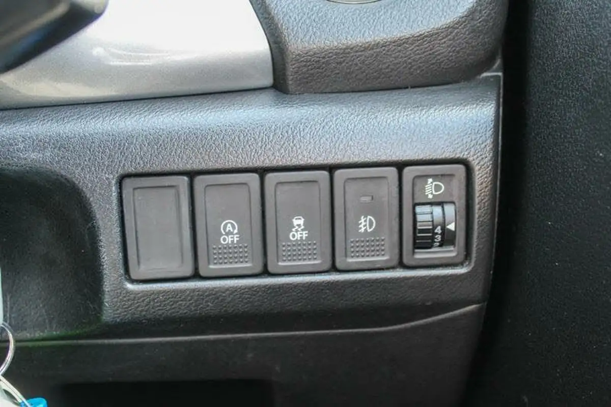 2016-suzuki-vitara-16-sz-t-big-24