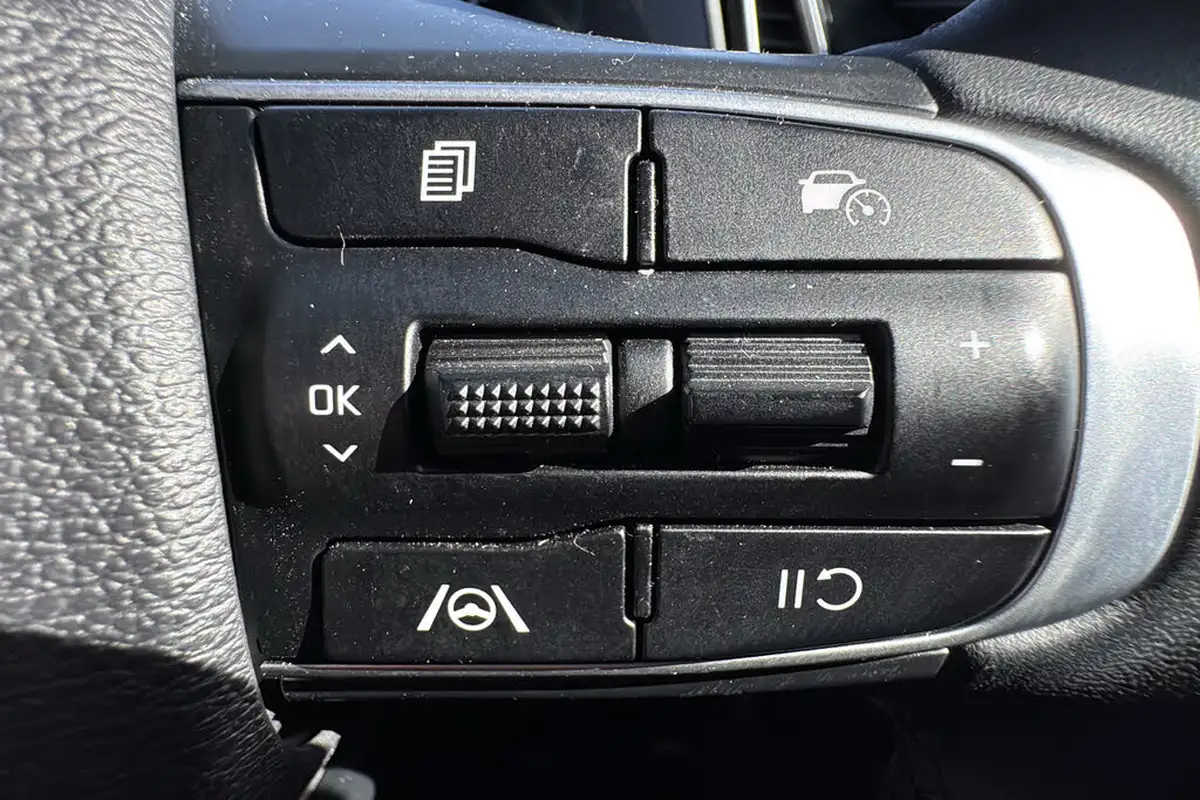 2024-kia-sportage-16-t-gdi-gt-line-157bhp-48v-big-30