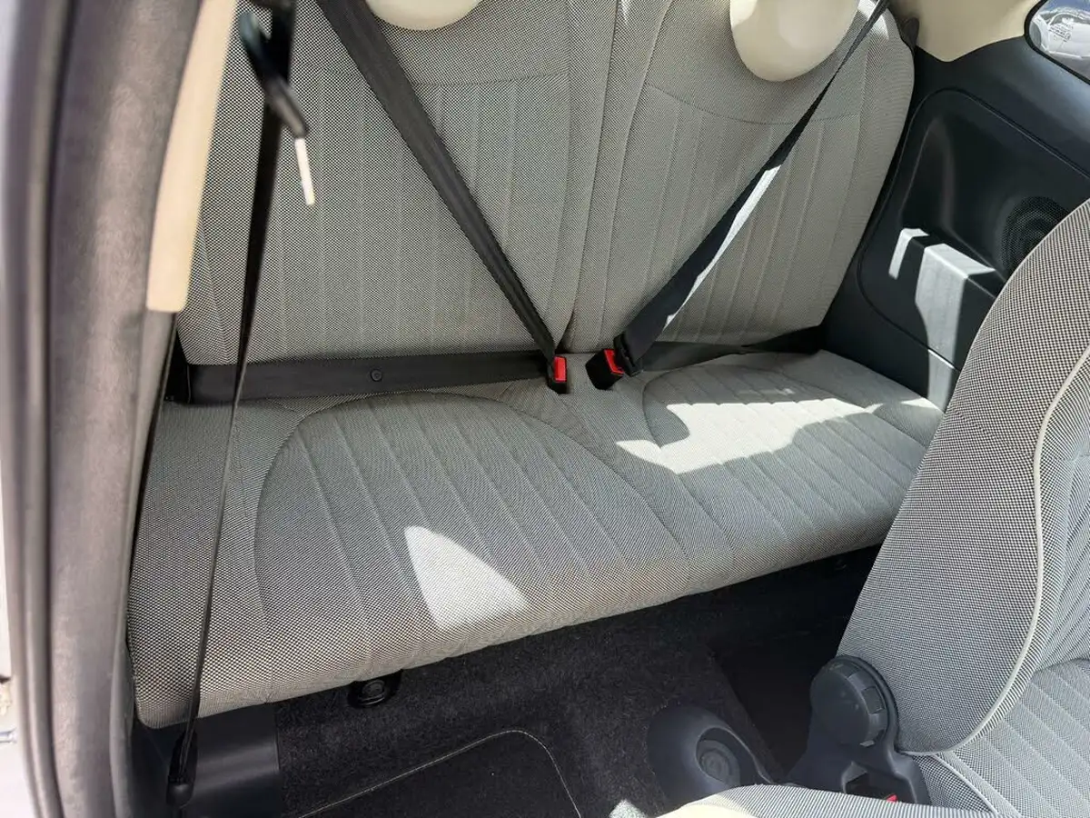 2013-fiat-500-09-lounge-big-14