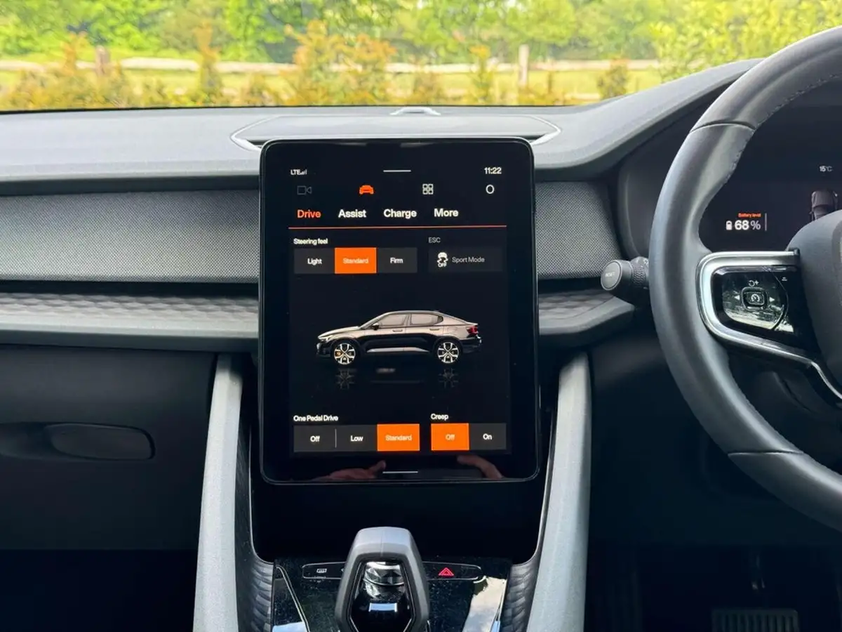 2021-polestar-polestar-2-e-ps2-165kw-standard-single-big-26