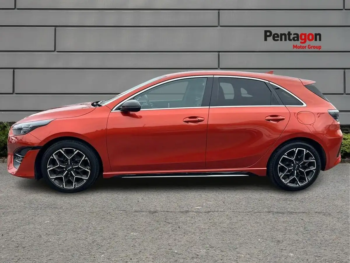 2021-kia-ceed-15-t-gdi-gt-line-big-11