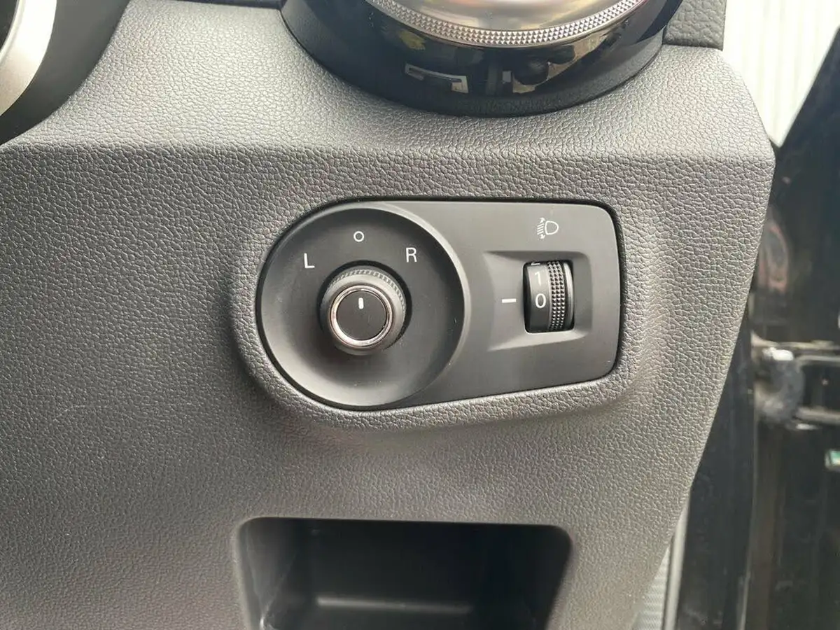 2018-mg-zs-suv-15-vti-tech-excite-big-47