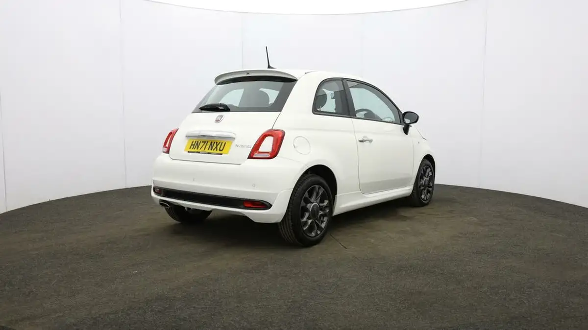 2021-fiat-500-10-connect-big-50