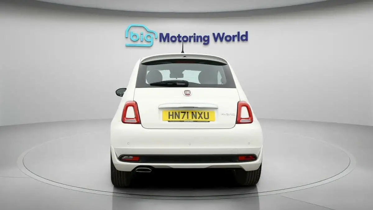 2021-fiat-500-10-connect-big-5