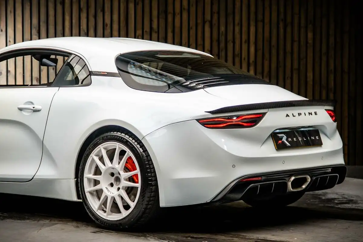 2020-alpine-a110-18-t-s-big-16