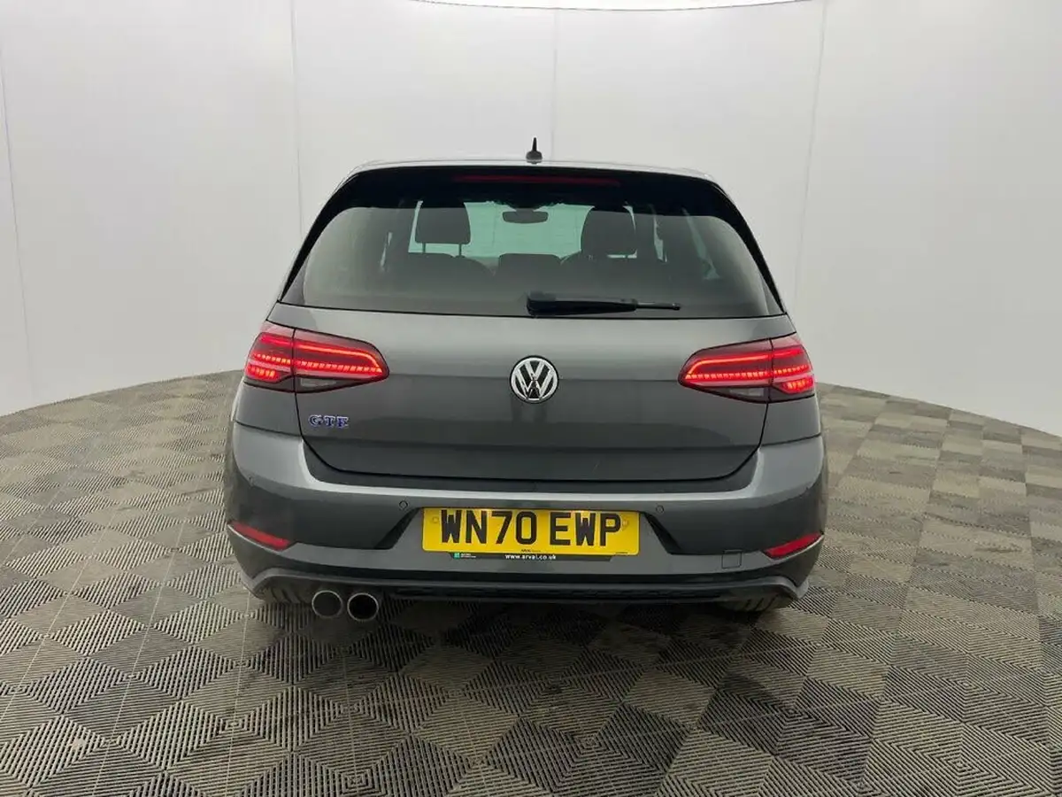 2020-volkswagen-golf-14-tsi-gte-advance-big-3