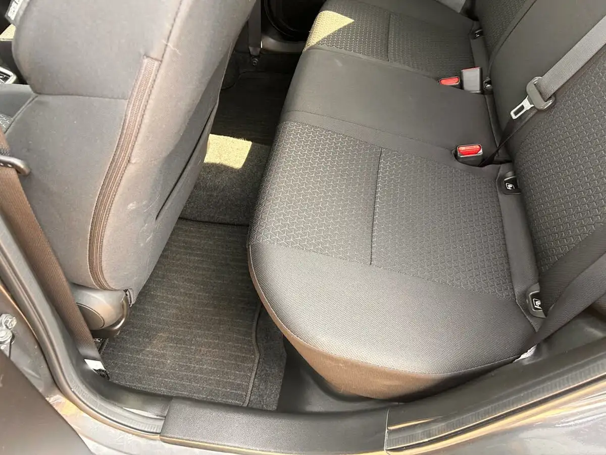 2024-suzuki-swift-12-dualjet-sz5-big-18