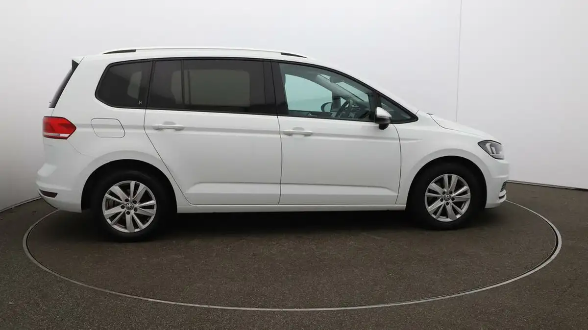 2020-volkswagen-touran-20tdi-se-family-115ps-dsg-big-45