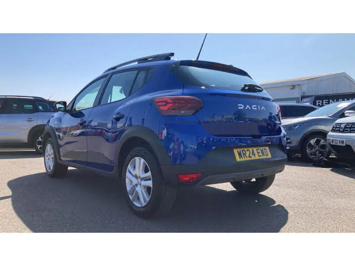 2024-dacia-sandero-stepway-10-tce-expression-90bhp-big-24