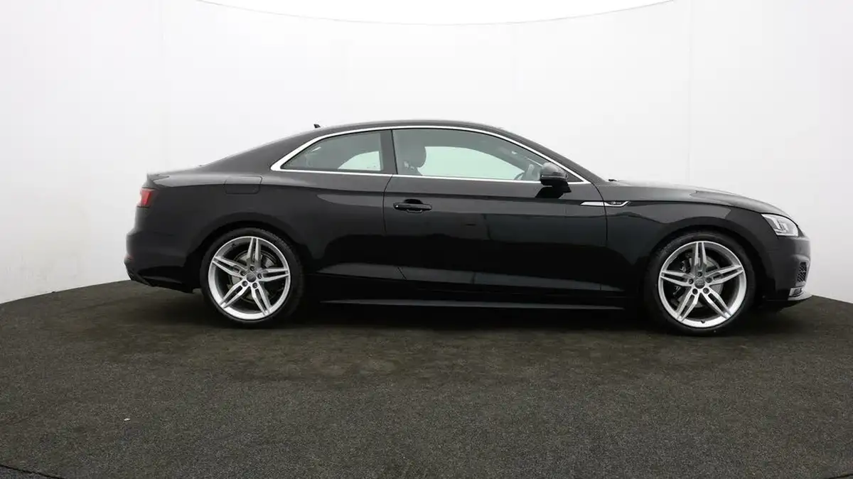 2019-audi-a5-20-35-tfsi-s-line-ss-coupe-2d-big-31