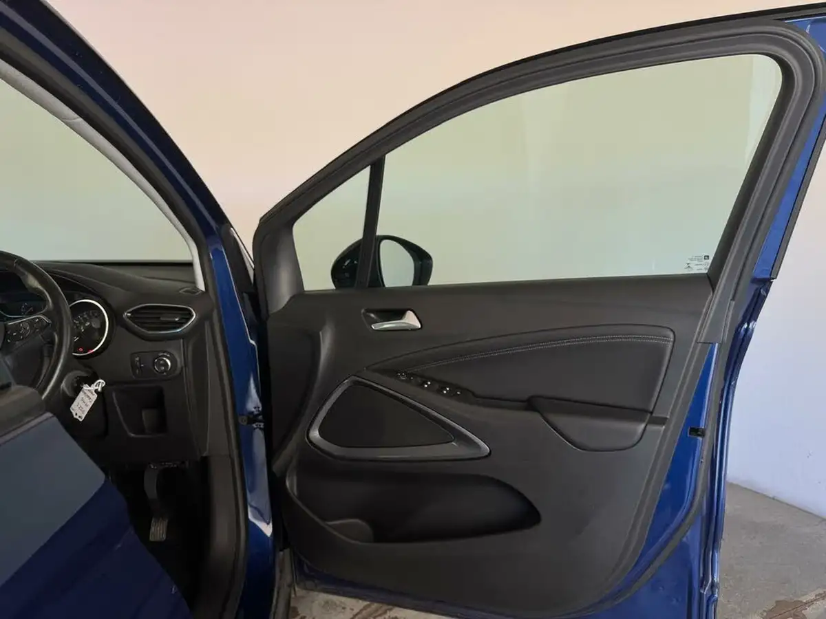 2021-vauxhall-crossland-12-elite-nav-130ps-big-23