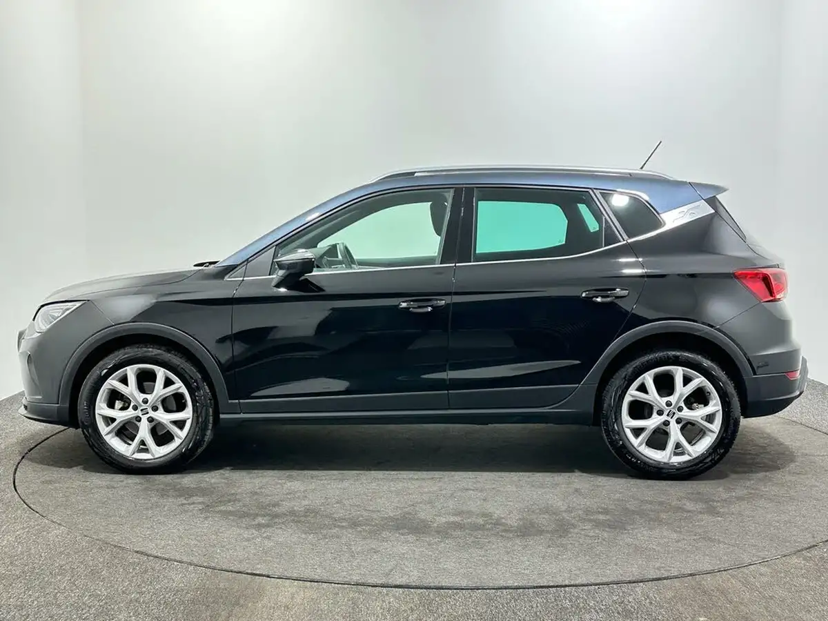 2021-seat-arona-10-tsi-fr-110ps-big-3
