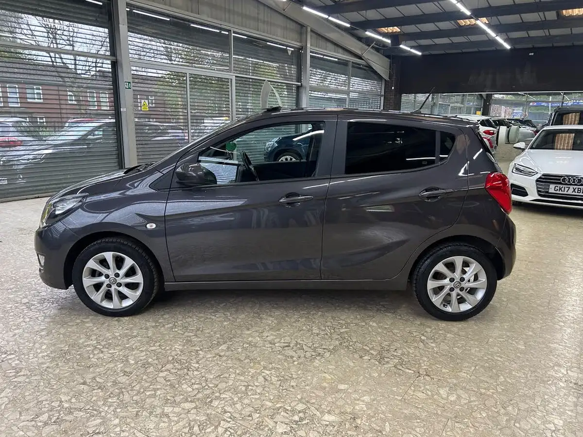 2016-vauxhall-viva-10i-sl-big-3