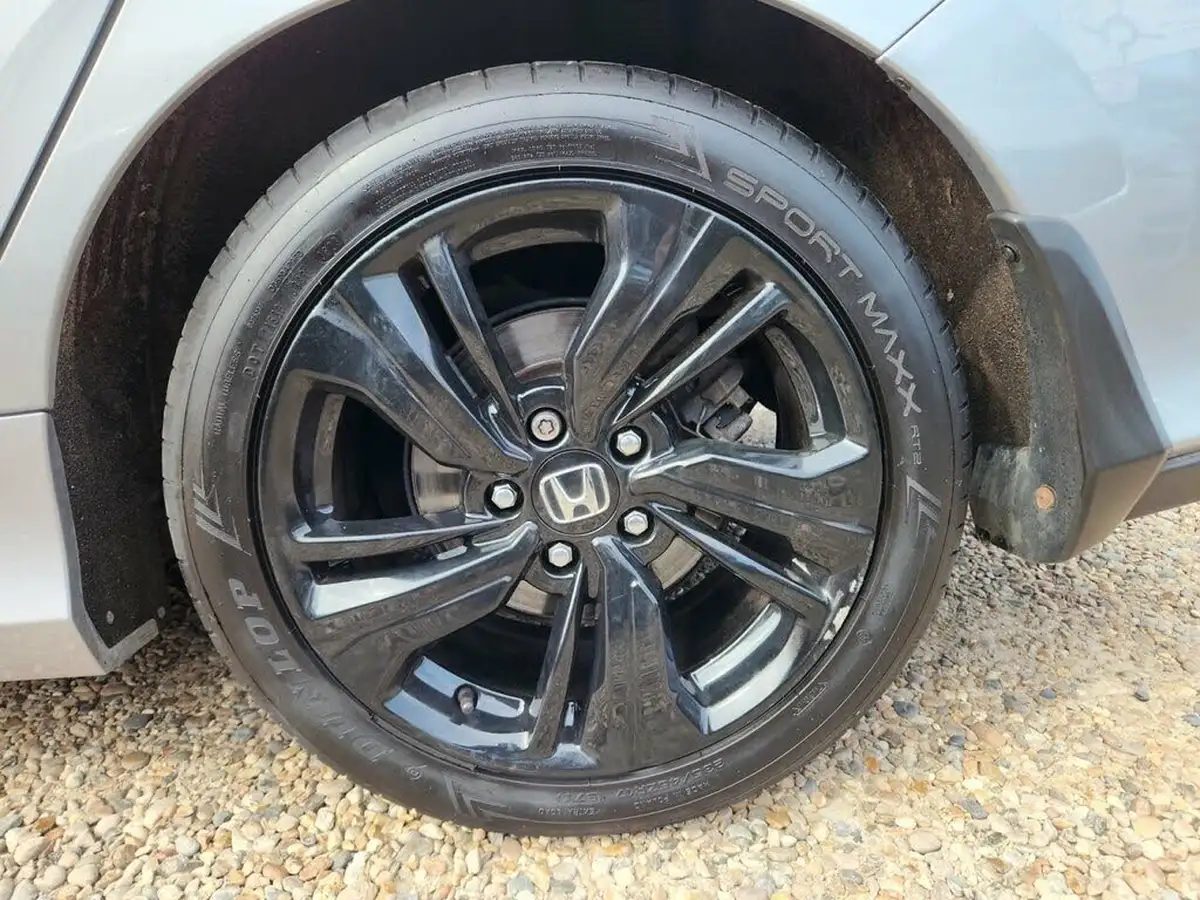 2017-honda-civic-10-vtec-turbo-sr-cvt-big-50