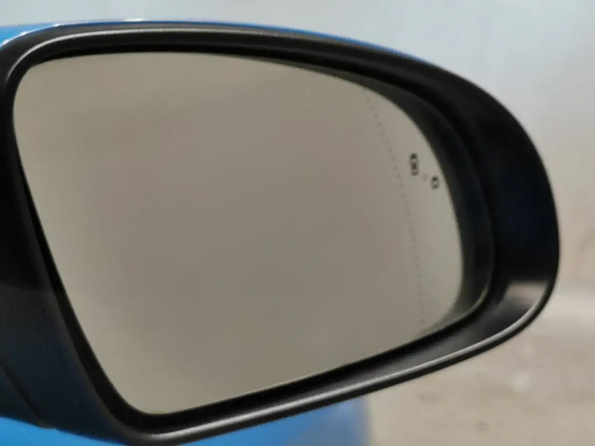 2022-hyundai-kona-e-premium-204ps-64kwh-7kw-obc-big-14