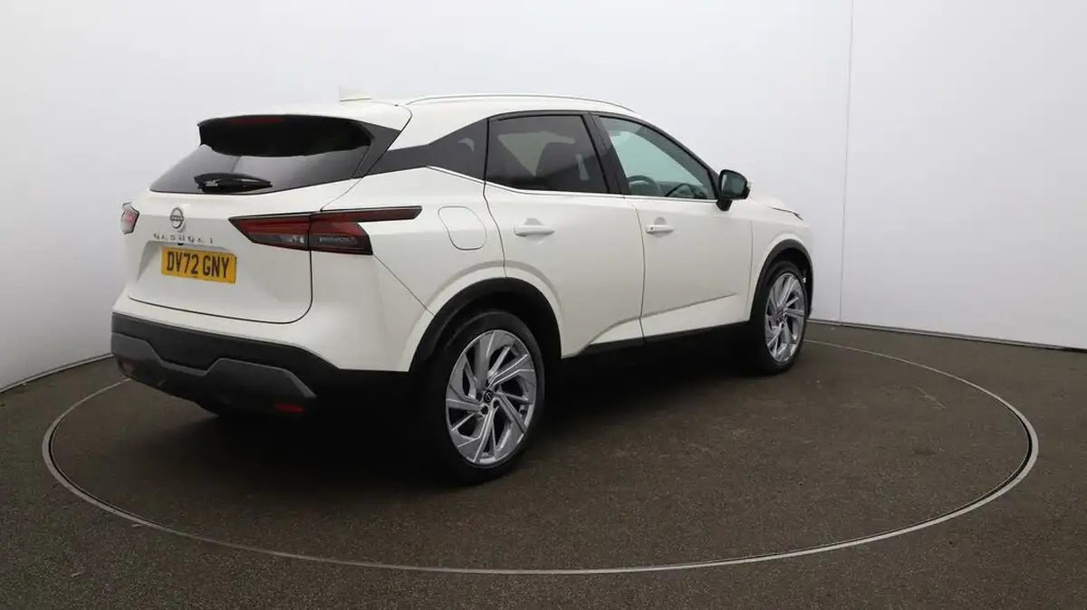 2022-nissan-qashqai-13-dig-t-tekna-big-47