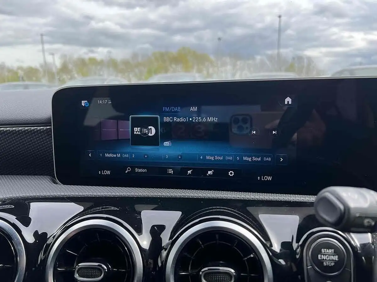 2019-mercedes-benz-a-class-13-a180-sport-executive-hatchback-5d-1332cc-big-35