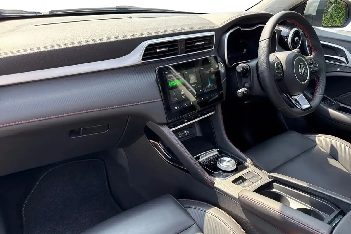 2022-mg-zs-suv-e-trophy-ev-156ps-long-range-big-14