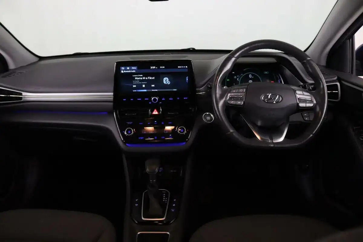 2020-hyundai-ioniq-16-gdi-premium-hybrid-big-15