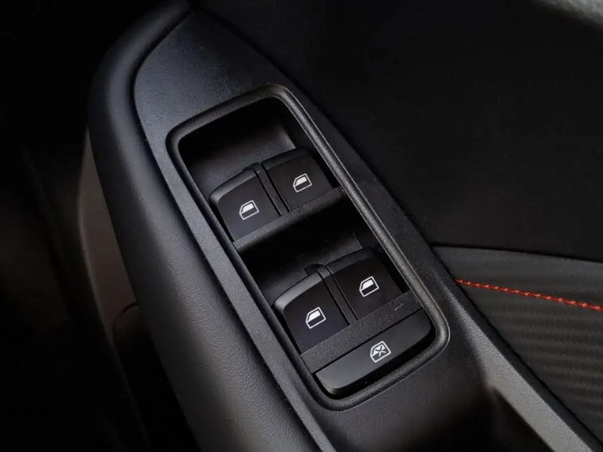 2024-mg-zs-suv-10t-gdi-exclusive-auto-big-13