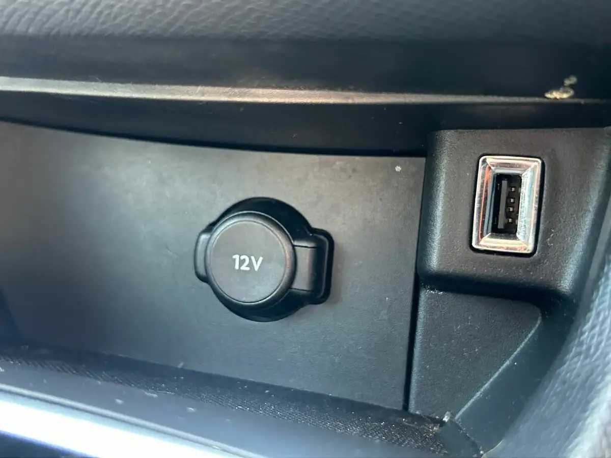 2021-peugeot-308-15-bluehdi-allure-digital-i-cockpit-eat8-big-26