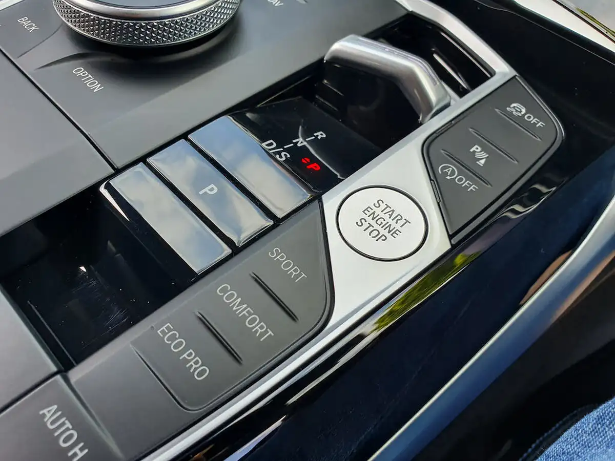 2022-bmw-2-series-30-m240i-big-45