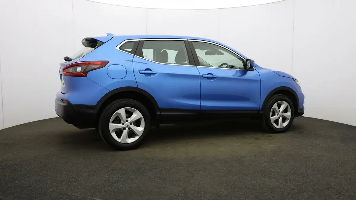 2019-nissan-qashqai-15dci-acenta-premium-17in-alloys-dct-big-47