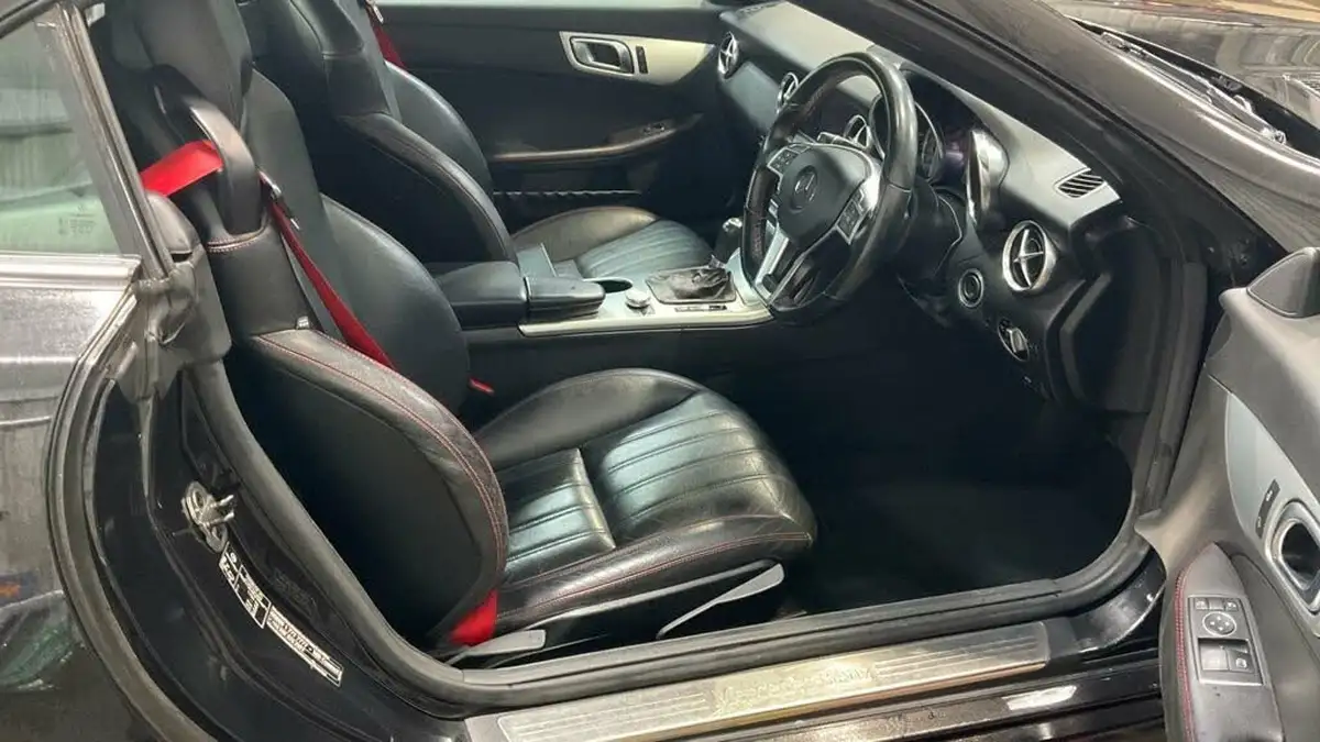 2014-mercedes-benz-slk-18-slk200-amg-sport-blueefficiency-7g-tronic-plus-big-5
