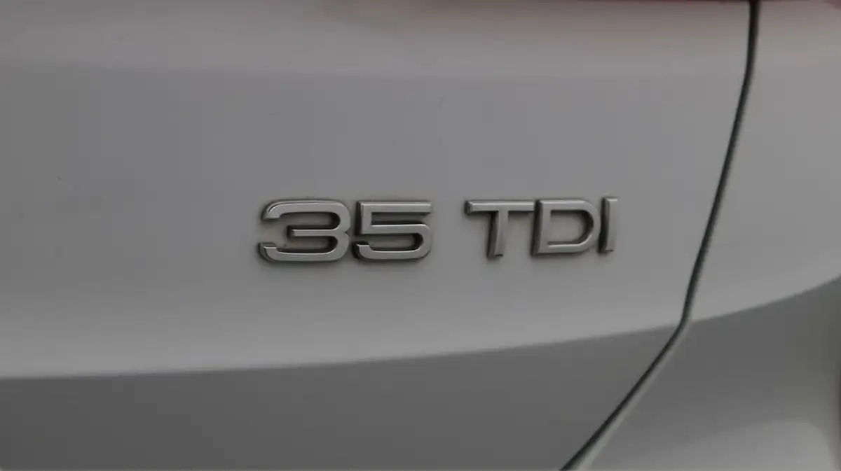 2022-audi-q3-20-35-tdi-technik-big-22