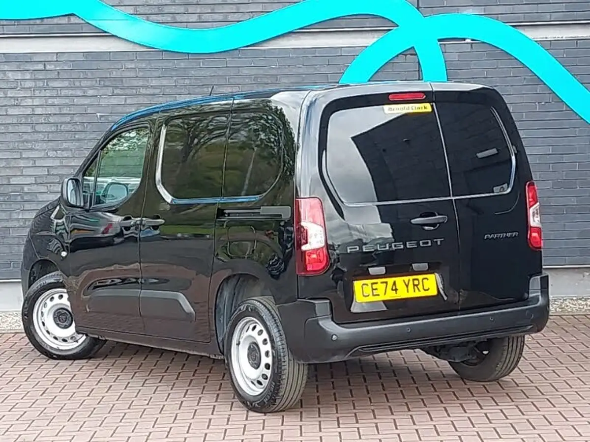 2024-peugeot-partner-15-bluehdi-professional-100pseu6d-big-1