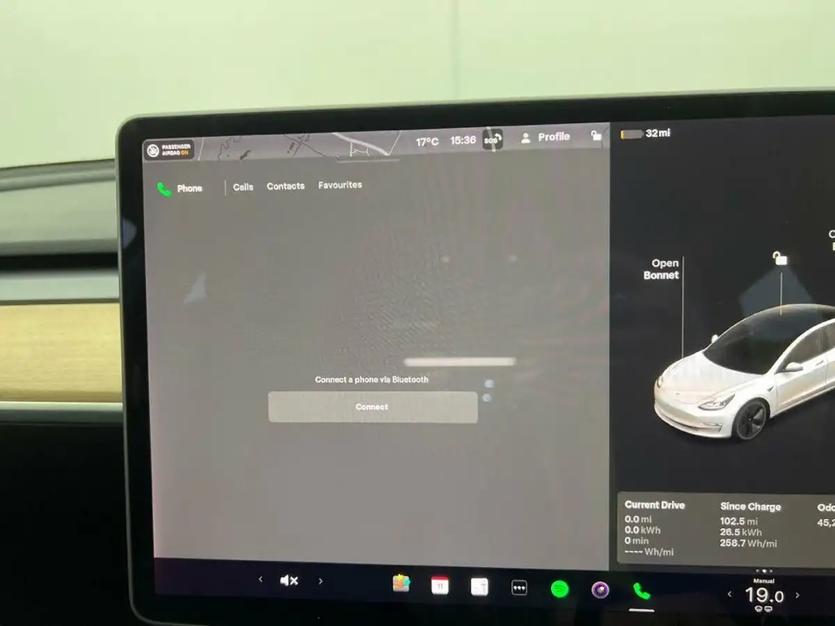2021-tesla-model-3-e-long-range-4x4-big-16