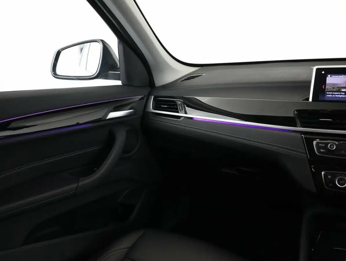 2022-bmw-x1-20-sdrive20i-xline-big-34