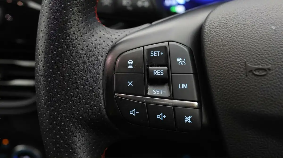 2021-ford-kuga-15-st-line-x-edition-big-20