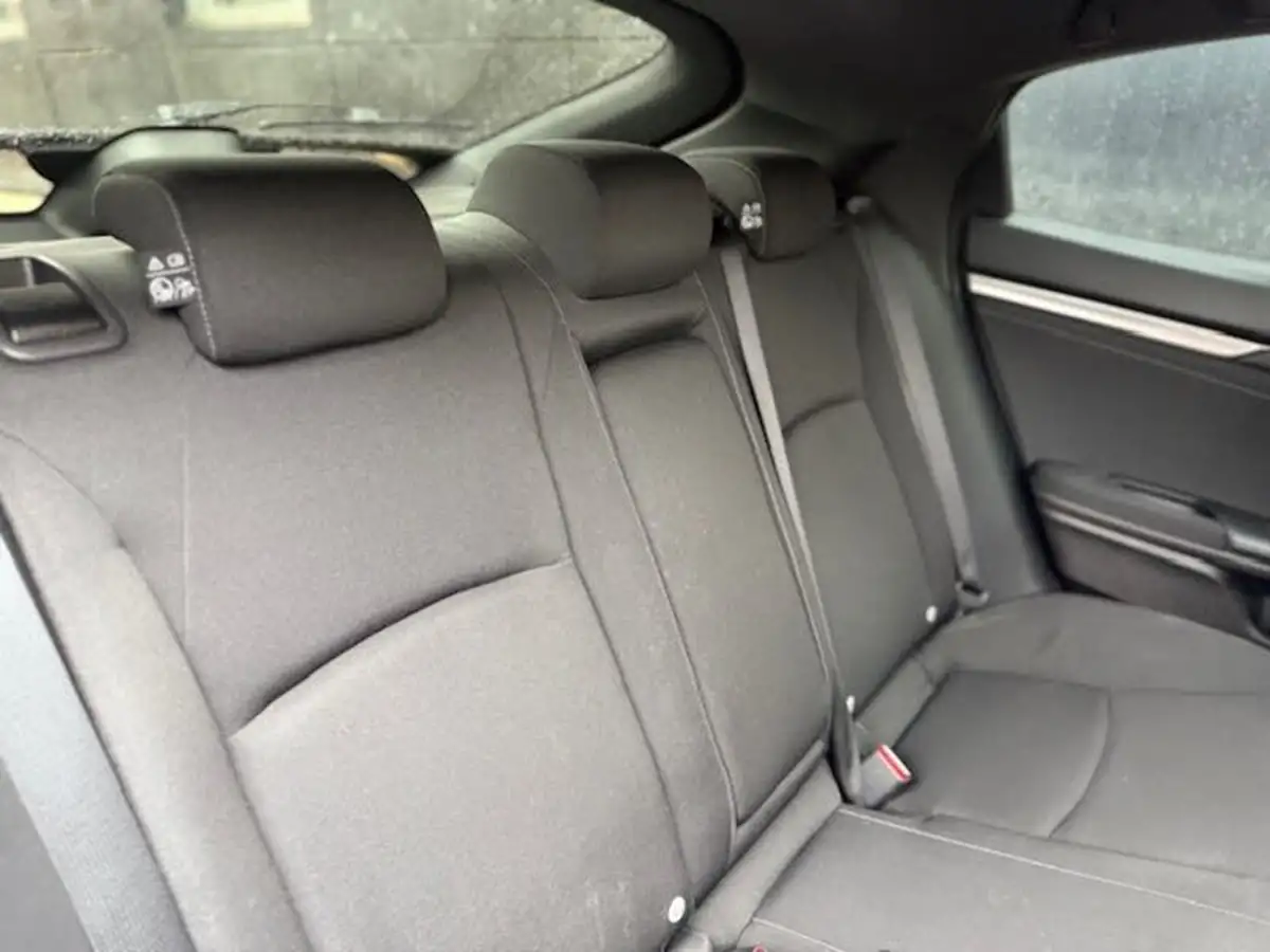 2019-honda-civic-10-vtec-turbo-sr-hatchback-5d-big-8