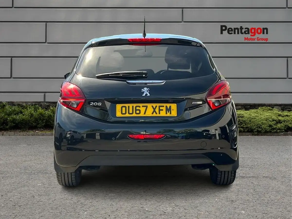 2017-peugeot-208-12-puretech-allure-premium-big-13