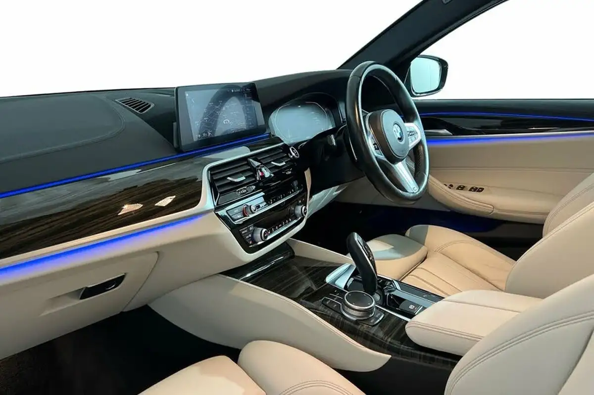 2020-bmw-5-series-20td-520d-m-sport-190ps-mht-saloon-4d-big-8