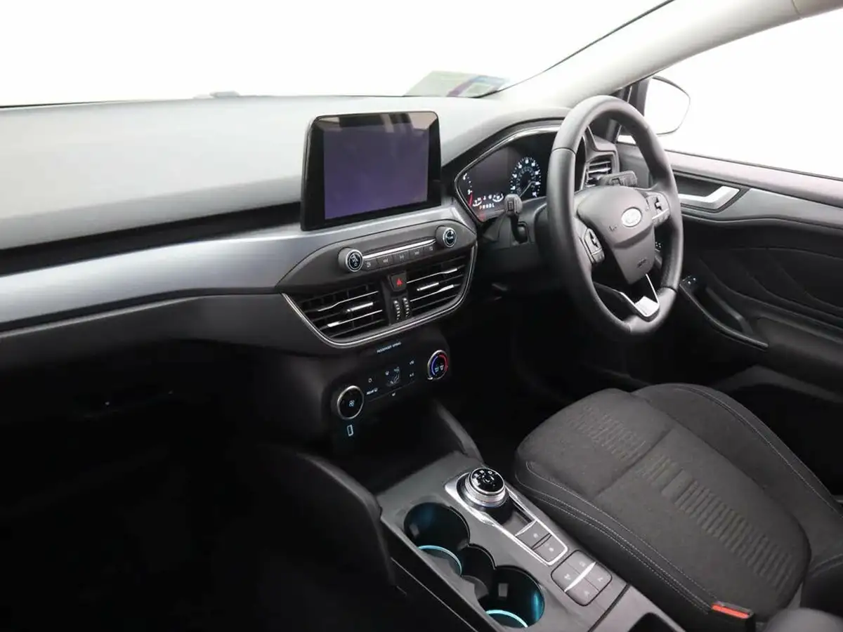 2020-ford-focus-15-active-hatchback-auto-big-8
