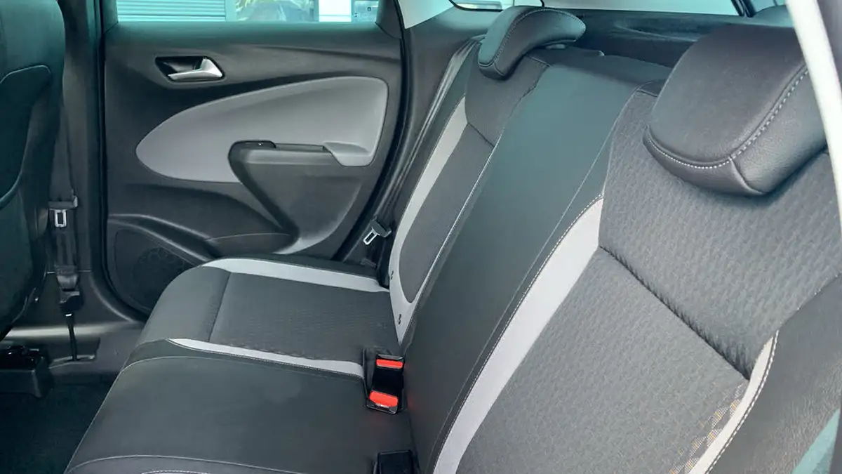 2020-vauxhall-crossland-x-12-elite-nav-130ps-turbo-auto-big-32