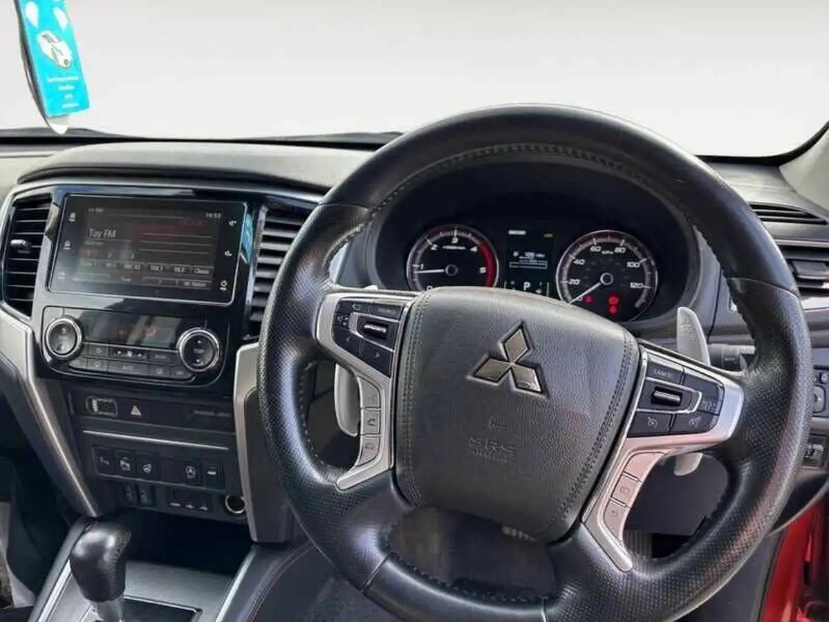 2020-mitsubishi-l200-22di-d-barbarian-x-big-2