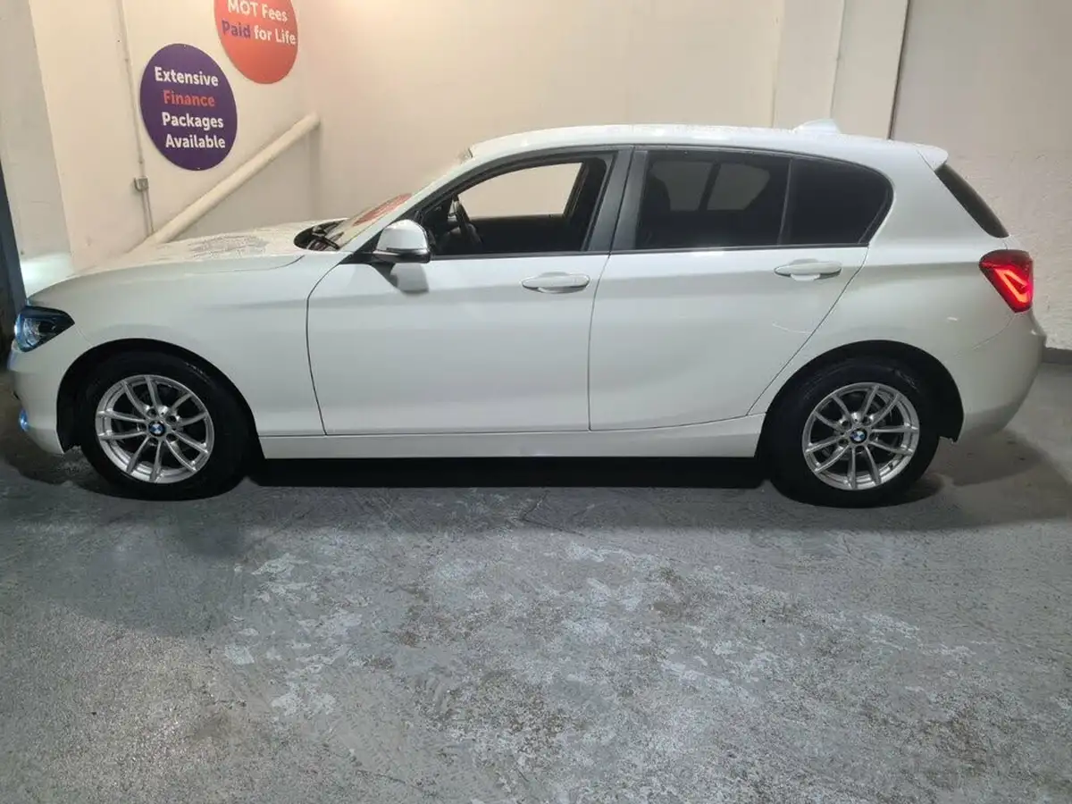 2019-bmw-1-series-15td-116d-se-business-ss-5d-big-14