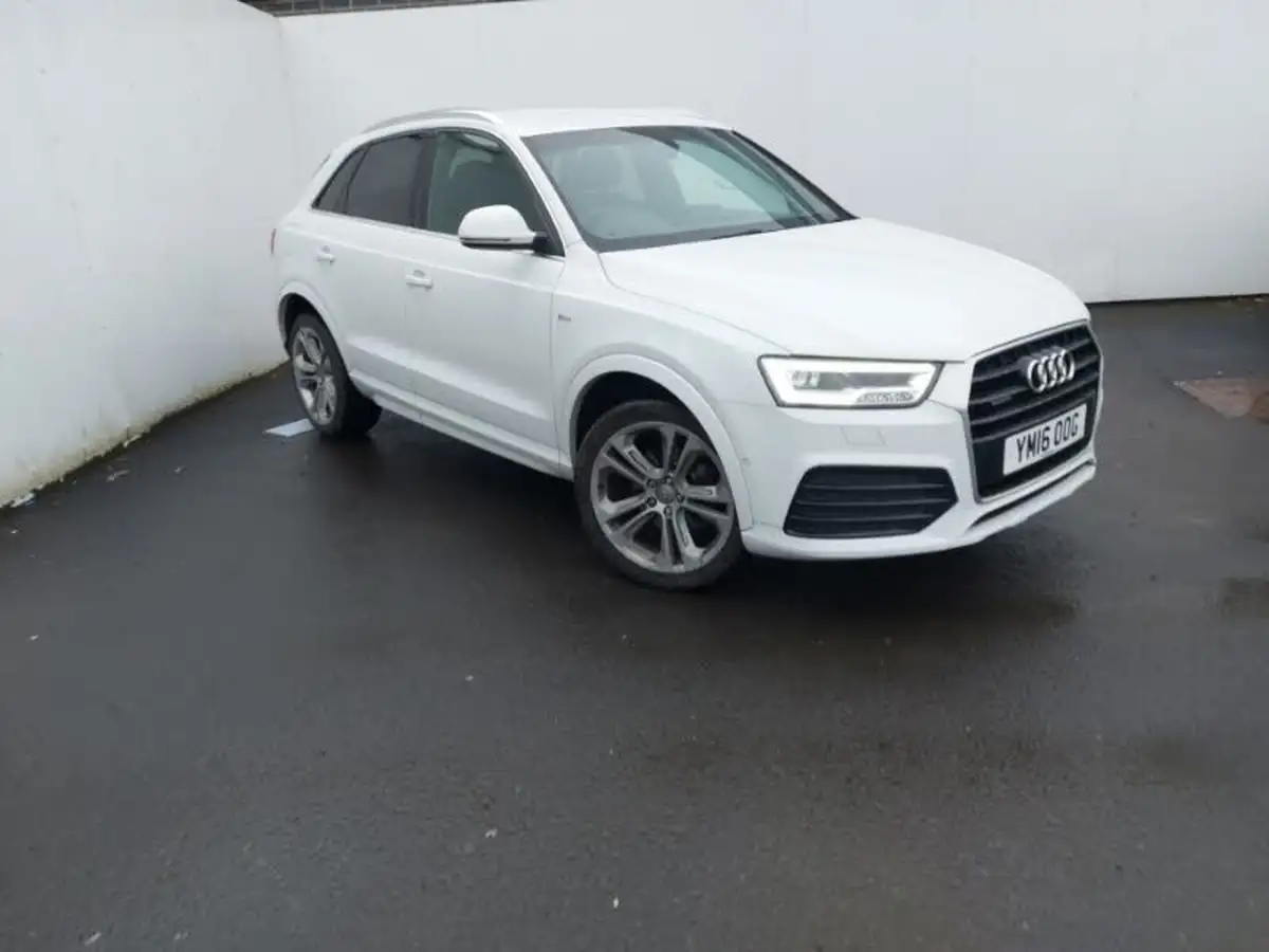 2016-audi-q3-20-tdi-quattro-s-line-plus-150ps-ss-big-11