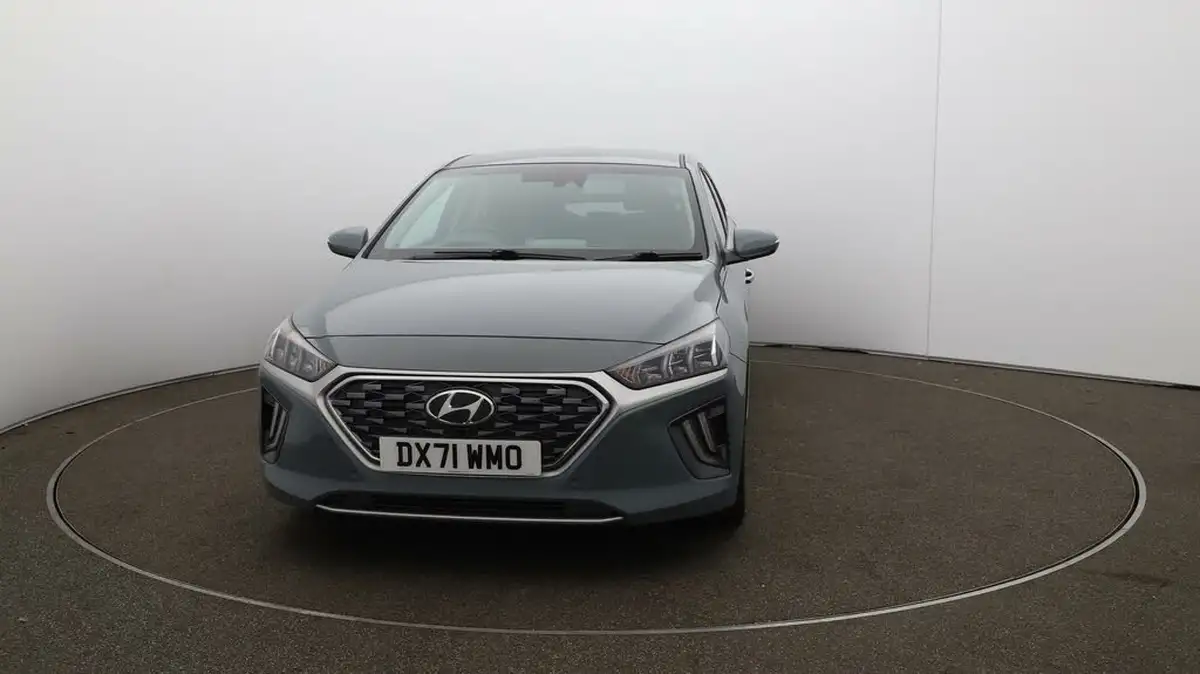 2021-hyundai-ioniq-16-gdi-premium-se-hybrid-big-30
