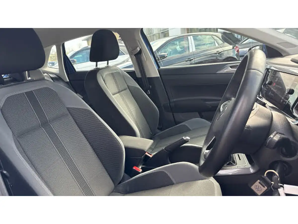 2022-volkswagen-polo-10-tsi-style-big-14