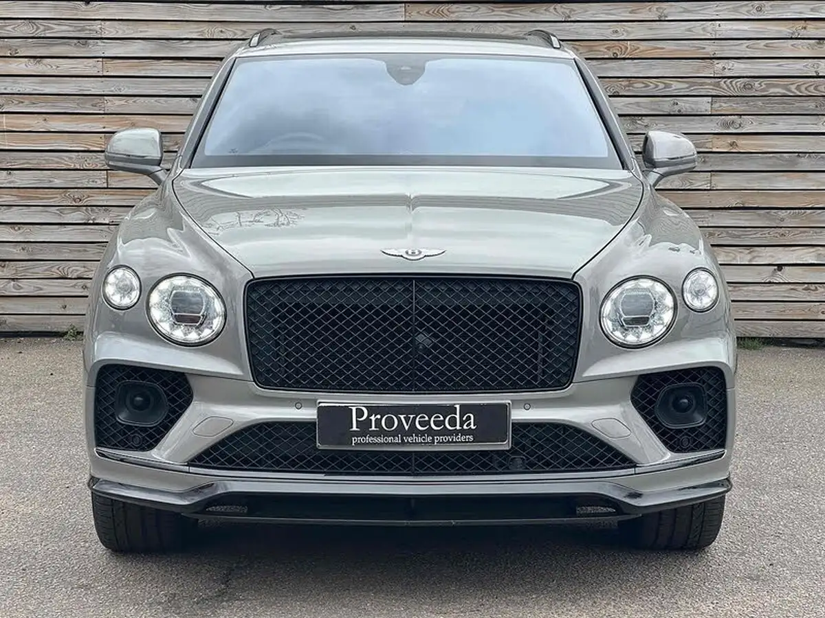 2020-bentley-bentayga-40-v8-550ps-big-9
