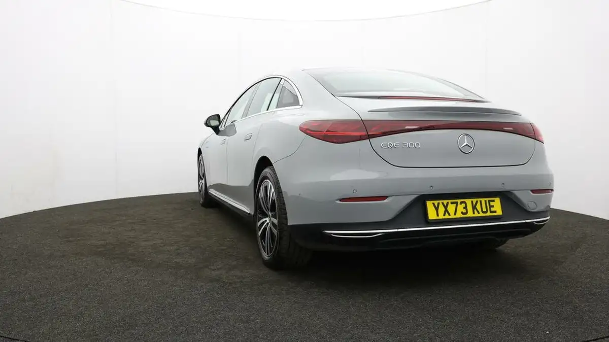 2023-mercedes-benz-eqe-e-eqe-300-sport-edition-big-72