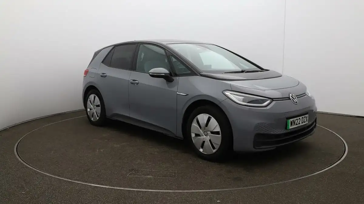2022-volkswagen-id3-e-family-145ps-big-25