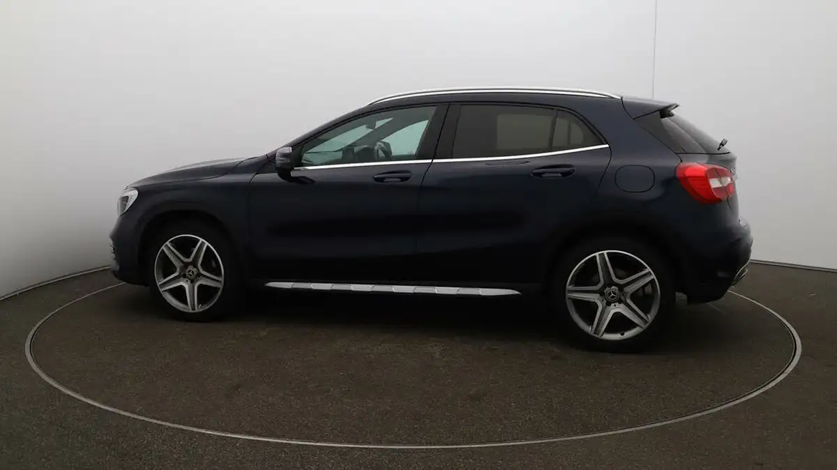 2018-mercedes-benz-gla-class-21d-gla-220d-amg-line-177ps-ss-big-50