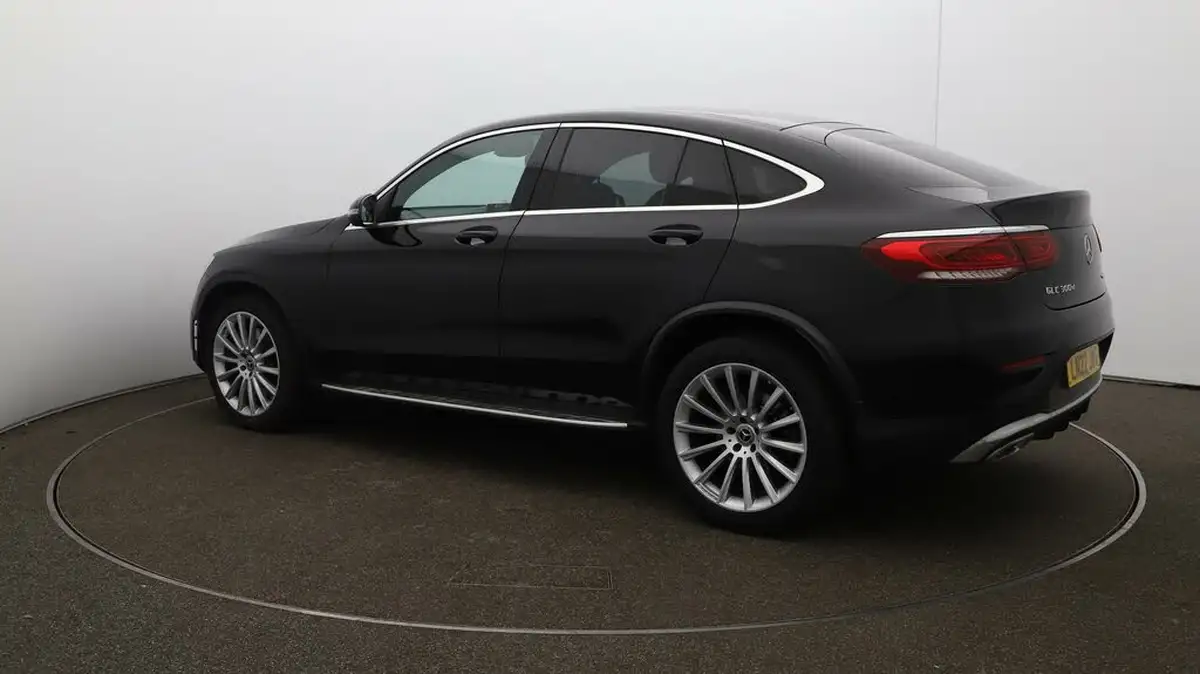 2022-mercedes-benz-glc-class-20d-glc300d-amg-line-premium-244ps-coupe-4d-1950cc-big-29