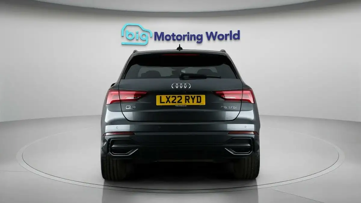2022-audi-q3-15-35-tfsi-black-edition-codcomfort-sound-pack-station-wagon-big-6