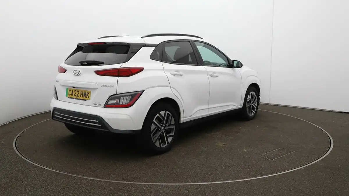 2022-hyundai-kona-e-premium-204ps-64kwh-7kw-obc-big-46